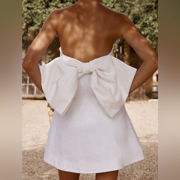 Dissh White 100% Linen Mini Dress Bow Size 6 $200 Pocket Wedding Bachelorette - Picture 2 of 9